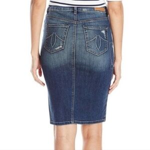 34. Level 99 EUC denim pencil skirt